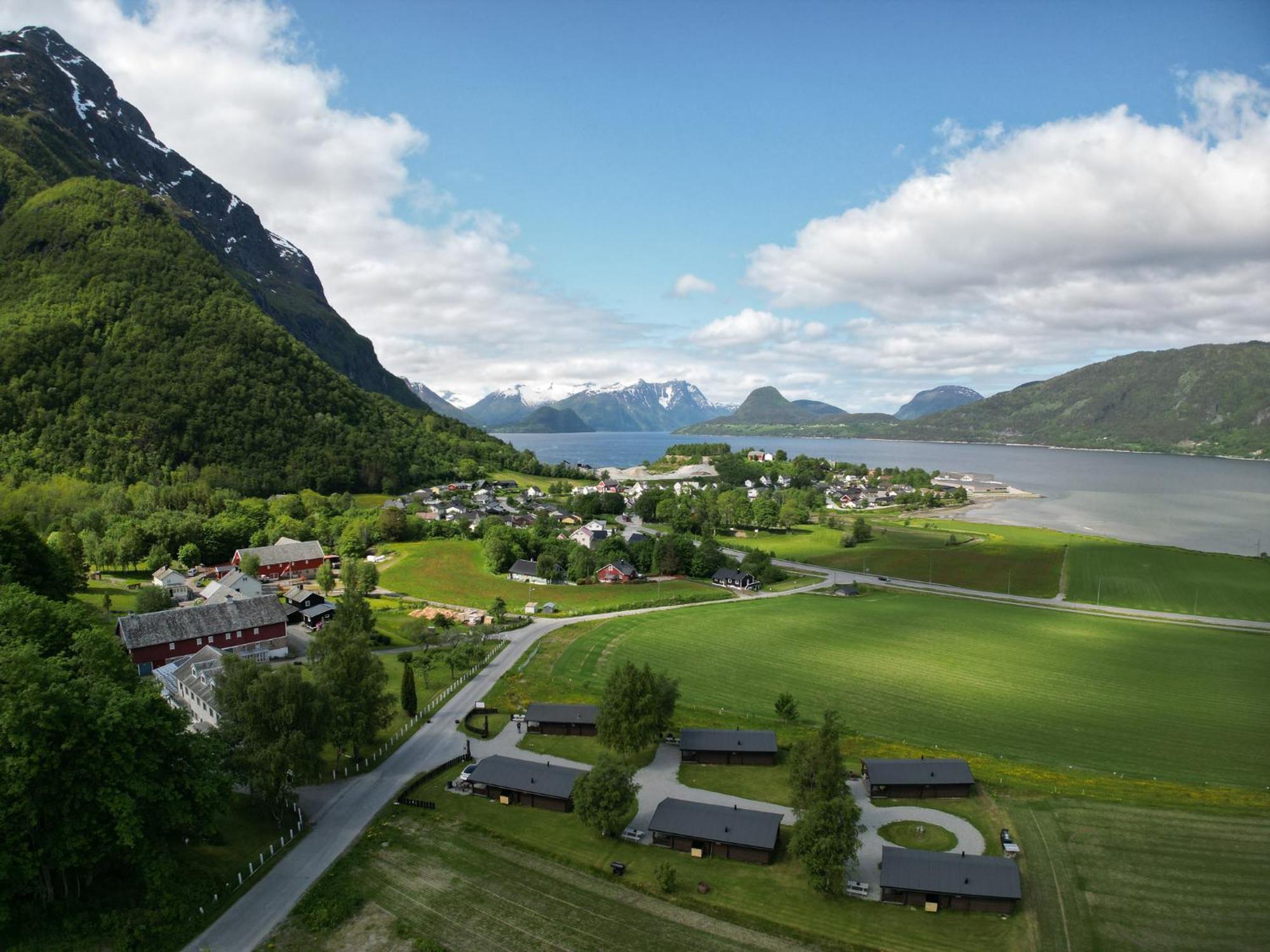 Andalsnes Hytteutleie Exterior photo